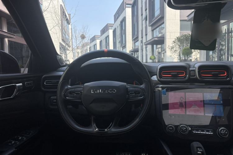 Used Lynk & Co 02 Hatchback 2021 2.0TD Halo Driving Control Kit Edition Steering Wheel