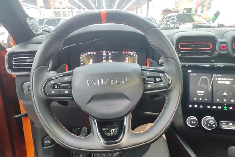 Used Lynk & Co 02 Hatchback 2021 2.0TD Halo Driving Control Kit Edition Steering Wheel