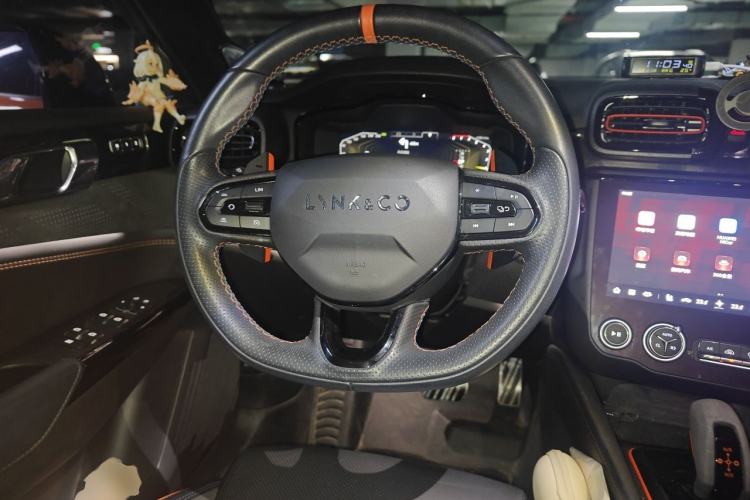 Used Lynk & Co 02 Hatchback 2021 2.0TD Halo Driving Control Kit Edition Steering Wheel