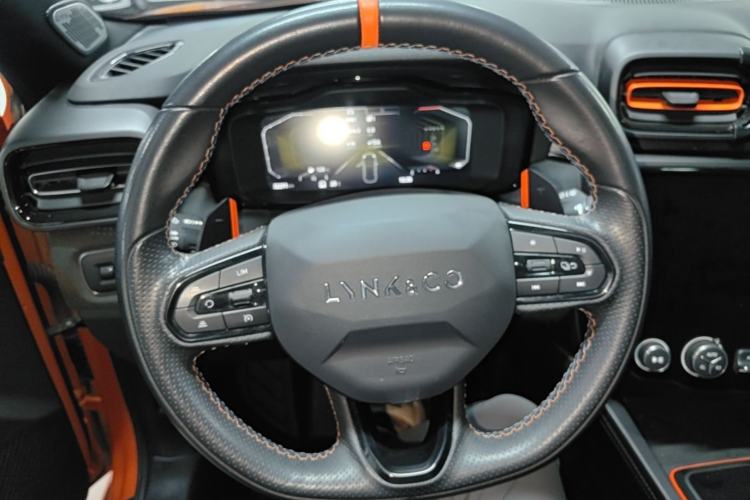 Used Lynk & Co 02 Hatchback 2021 2.0TD Halo Steering Wheel