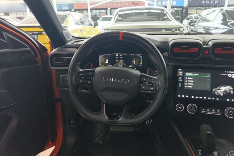 Used Lynk & Co 02 Hatchback 2021 2.0TD Halo Steering Wheel