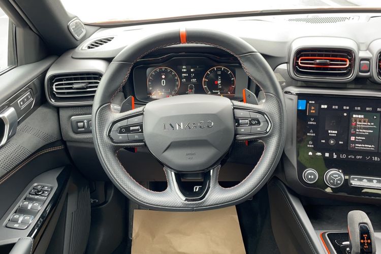 Used Lynk & Co 02 Hatchback 2021 2.0TD Halo Steering Wheel