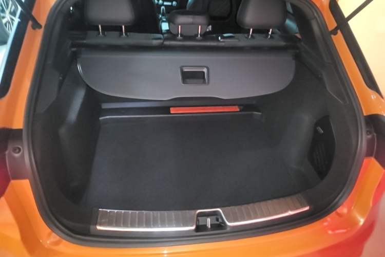 Used Lynk & Co 02 Hatchback 2021 2.0TD Halo Trunk