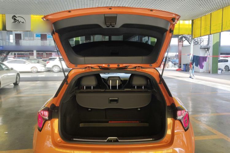 Used Lynk & Co 02 Hatchback 2021 2.0TD Halo Trunk