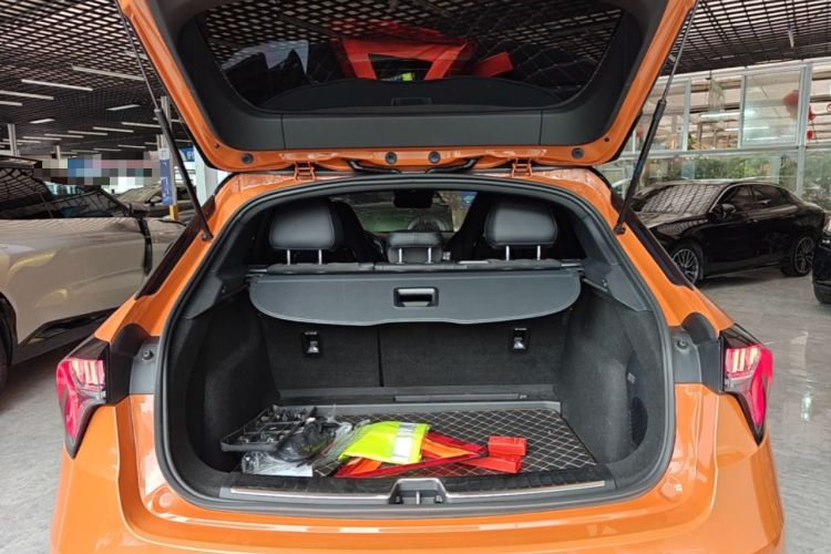 Used Lynk & Co 02 Hatchback 2021 2.0TD Halo Driving Control Kit Edition Trunk