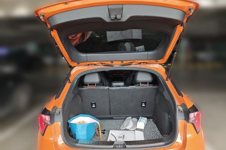 Used Lynk & Co 02 Hatchback 2021 2.0TD Halo Trunk