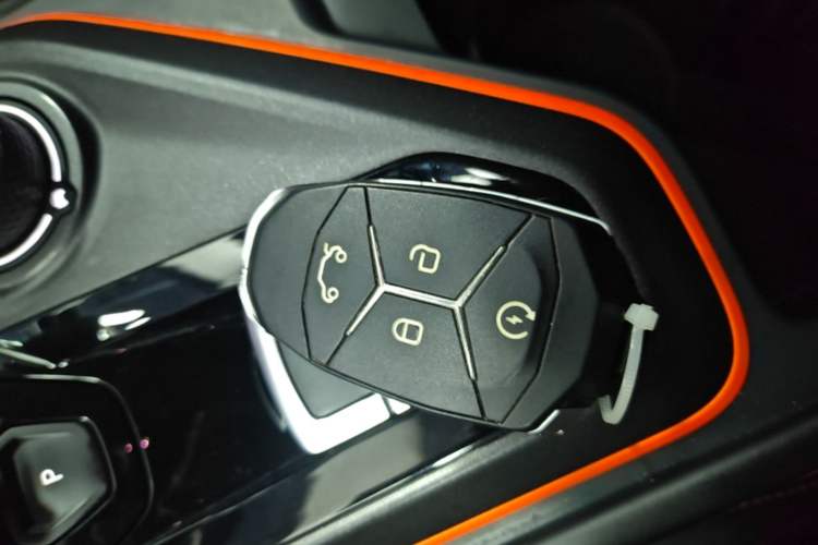 Used Lynk & Co 02 Hatchback 2021 2.0TD Halo Vehicle Key