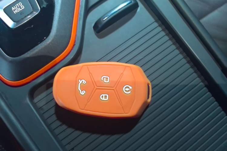 Used Lynk & Co 02 Hatchback 2021 2.0TD Halo Driving Control Kit Edition Vehicle Key