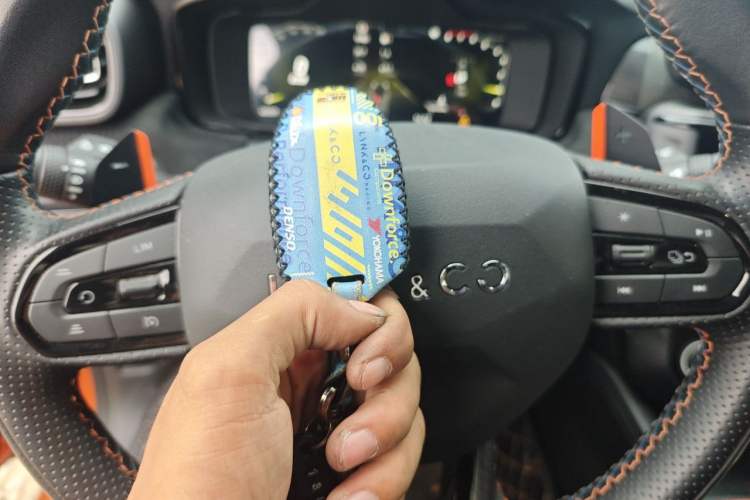 Used Lynk & Co 02 Hatchback 2021 2.0TD Halo Driving Control Kit Edition Vehicle Key