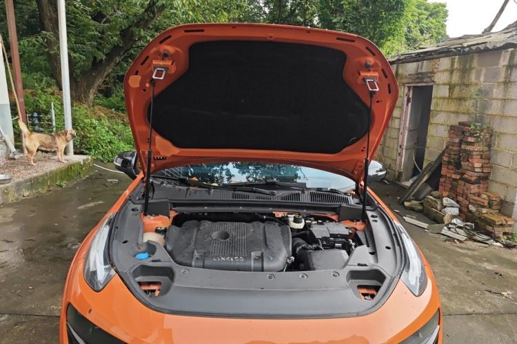 Used Lynk & Co 02 Hatchback 2021 2.0TD Halo Engine Bay