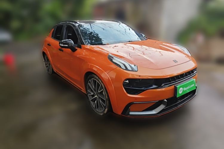 Used Lynk & Co 02 Hatchback 2021 2.0TD Halo Front Right 45 Deg