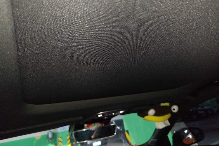 Used Lynk & Co 02 Hatchback 2021 2.0TD Halo Driving Control Kit Edition Headliner