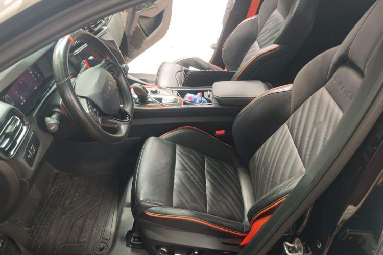Used Lynk & Co 02 Hatchback 2021 2.0TD Halo Left Front Seat
