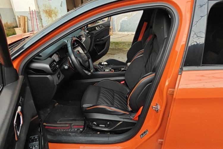 Used Lynk & Co 02 Hatchback 2021 2.0TD Halo Left Front Seat
