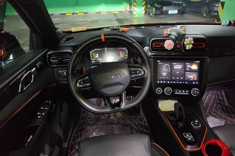 Used Lynk & Co 02 Hatchback 2021 2.0TD Halo Driving Control Kit Edition Steering Wheel