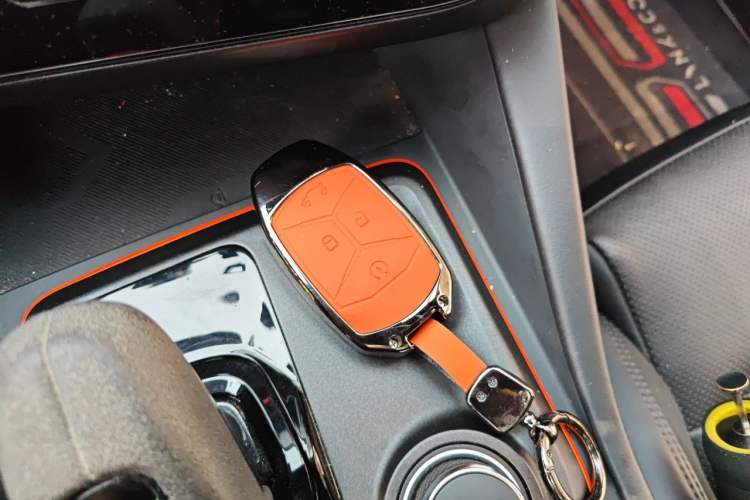 Used Lynk & Co 02 Hatchback 2021 2.0TD Halo Vehicle Key