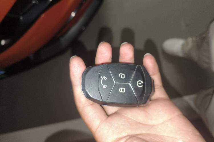 Used Lynk & Co 02 Hatchback 2021 2.0TD Halo Vehicle Key