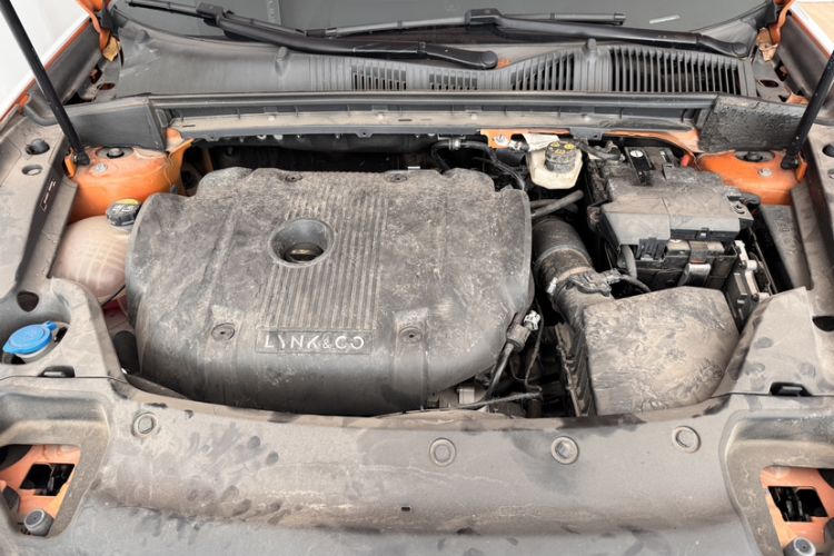 Used Lynk & Co 02 Hatchback 2021 2.0TD Halo Engine Bay