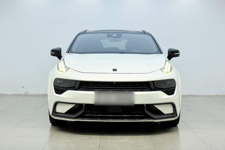 Used Lynk & Co 02 Hatchback 2021 2.0TD Halo Exterior 1