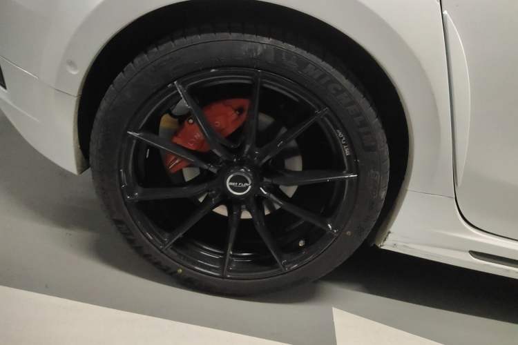 Used Lynk & Co 02 Hatchback 2021 2.0TD Halo Exterior 5