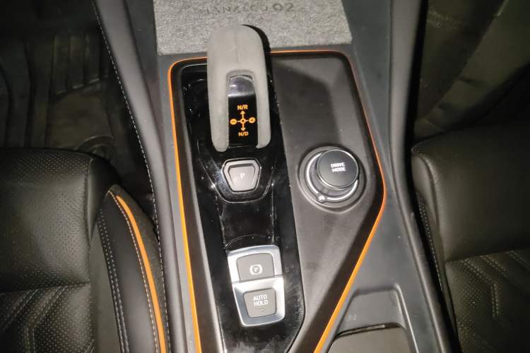 Used Lynk & Co 02 Hatchback 2021 2.0TD Halo Gear Lever