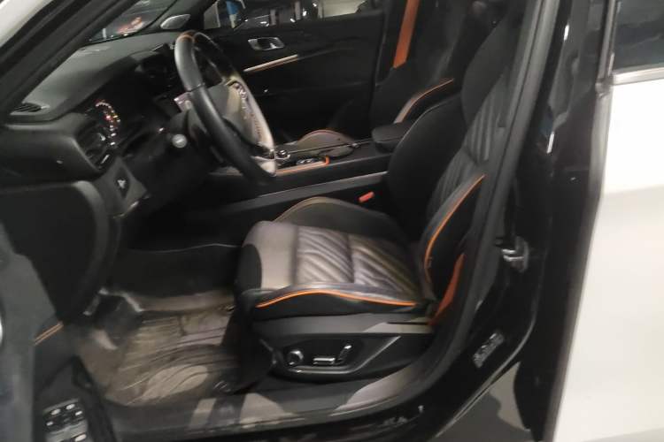 Used Lynk & Co 02 Hatchback 2021 2.0TD Halo Left Front Seat