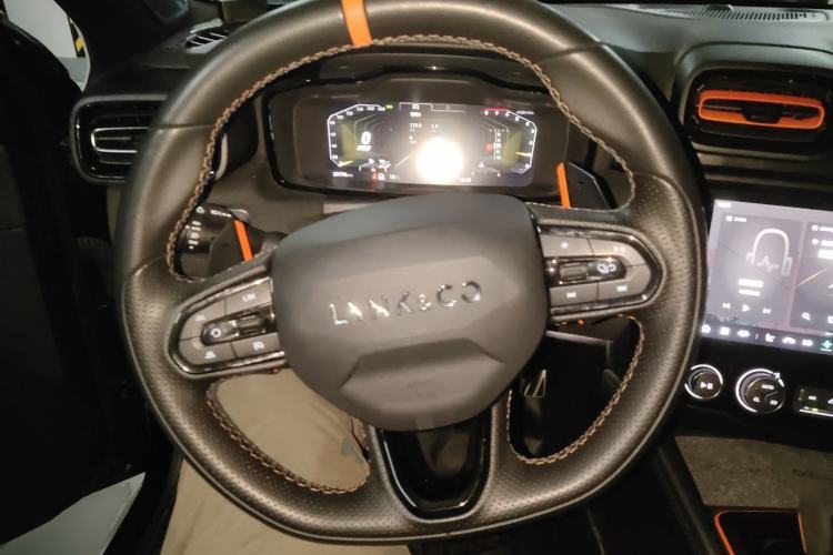 Used Lynk & Co 02 Hatchback 2021 2.0TD Halo Steering Wheel