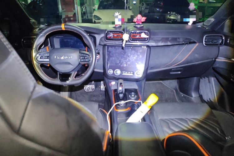 Used Lynk & Co 02 Hatchback 2021 2.0TD Halo Driving Control Kit Edition Center Console