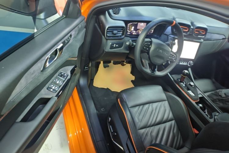 Used Lynk & Co 02 Hatchback 2021 2.0TD Halo Driver Seat