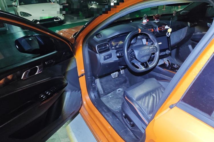 Used Lynk & Co 02 Hatchback 2021 2.0TD Halo Driving Control Kit Edition Driver Seat