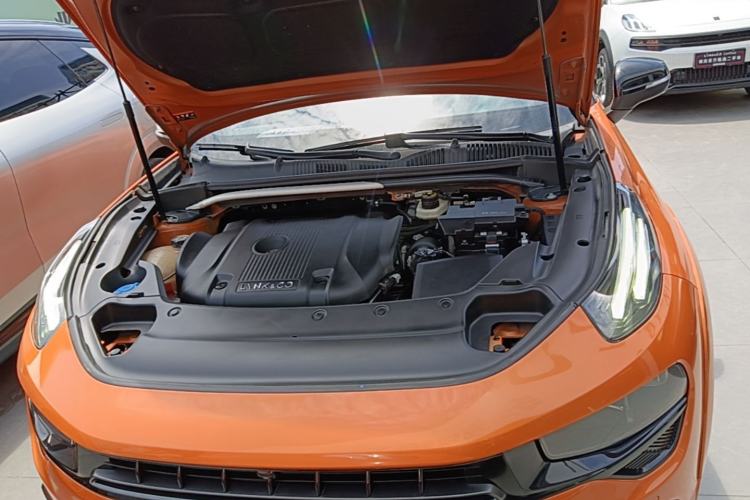 Used Lynk & Co 02 Hatchback 2021 2.0TD Halo Driving Control Kit Edition Engine Bay