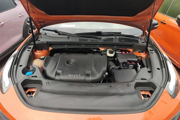 Used Lynk & Co 02 Hatchback 2021 2.0TD Halo Engine Bay
