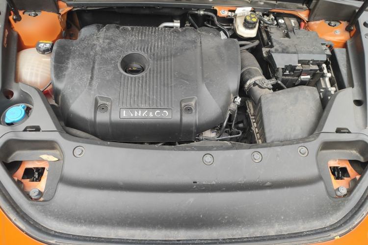 Used Lynk & Co 02 Hatchback 2021 2.0TD Halo Engine Bay