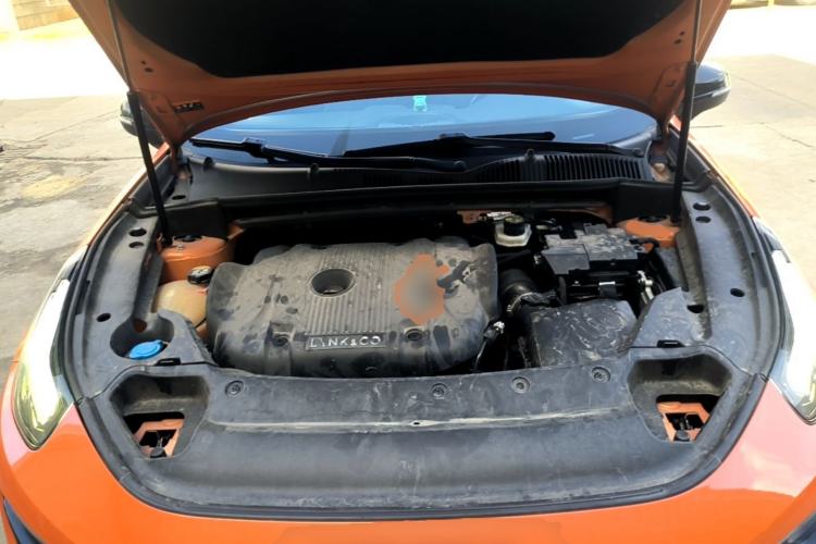Used Lynk & Co 02 Hatchback 2021 2.0TD Halo Engine Bay