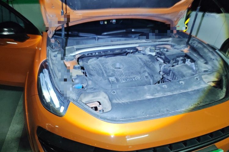 Used Lynk & Co 02 Hatchback 2021 2.0TD Halo Driving Control Kit Edition Engine Bay Right