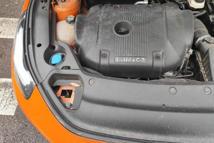 Used Lynk & Co 02 Hatchback 2021 2.0TD Halo Engine Bay Right