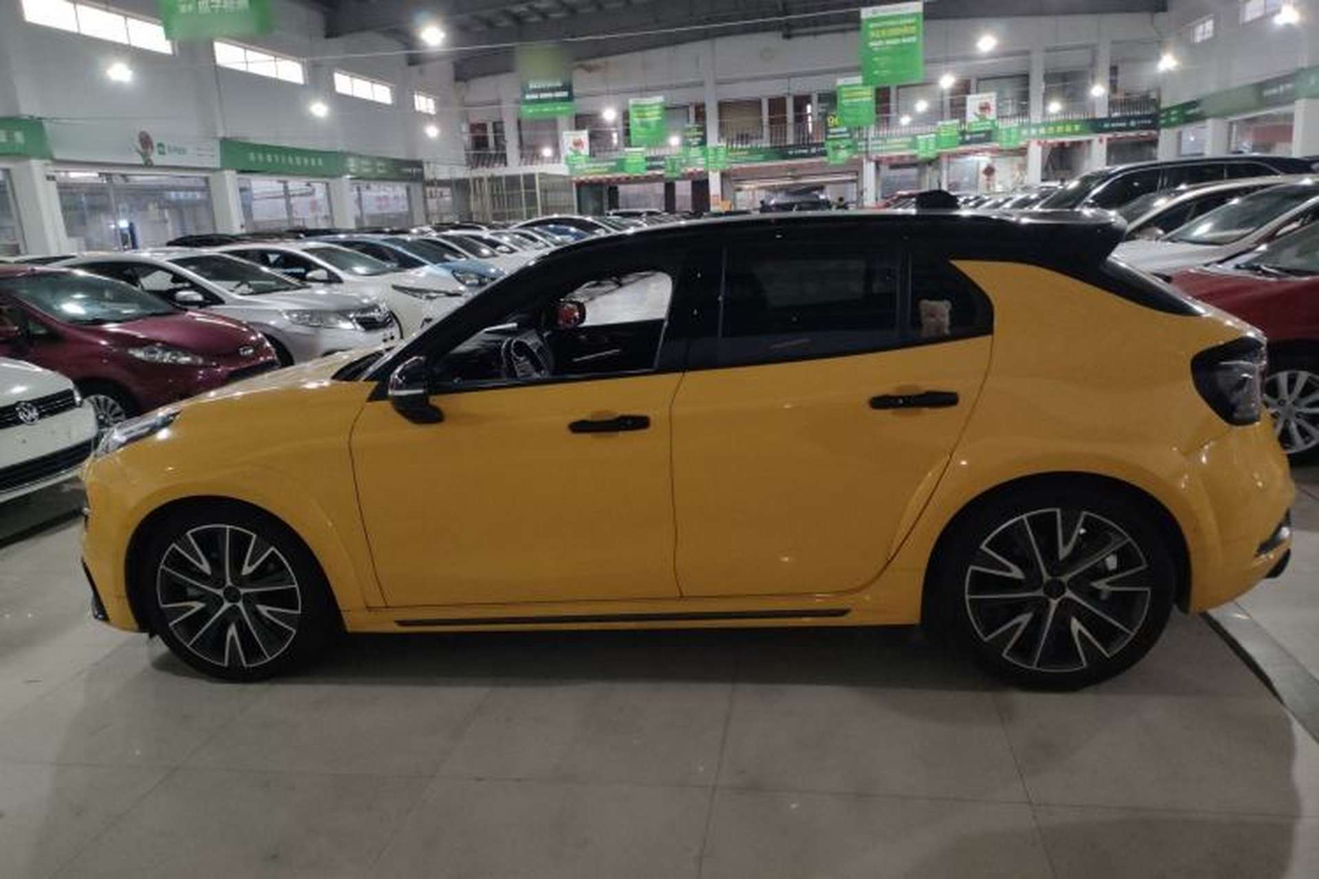 Used Lynk & Co 02 Hatchback 2021 2.0TD Halo Exterior 3