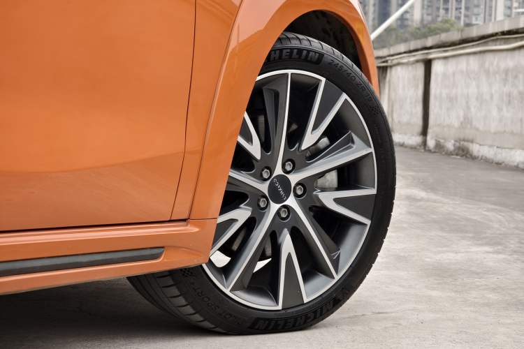 Used Lynk & Co 02 Hatchback 2021 2.0TD Halo Exterior 6