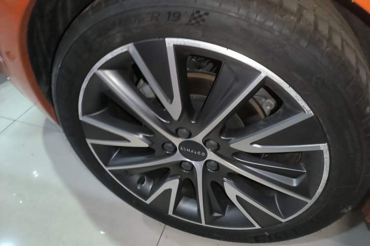 Used Lynk & Co 02 Hatchback 2021 2.0TD Halo Exterior 8