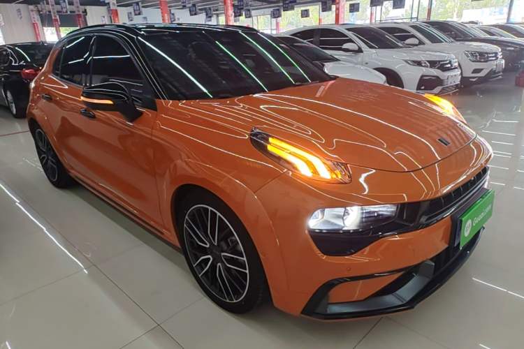 Used Lynk & Co 02 Hatchback 2021 2.0TD Halo Driving Control Kit Edition Front Right 45 Deg