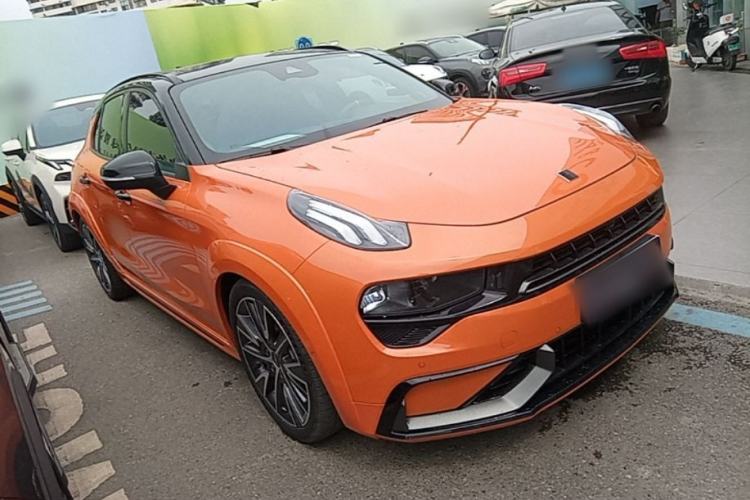 Used Lynk & Co 02 Hatchback 2021 2.0TD Halo Front Right 45 Deg