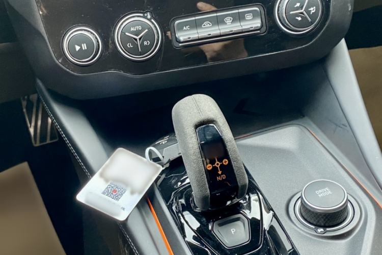 Used Lynk & Co 02 Hatchback 2021 2.0TD Halo Gear Lever