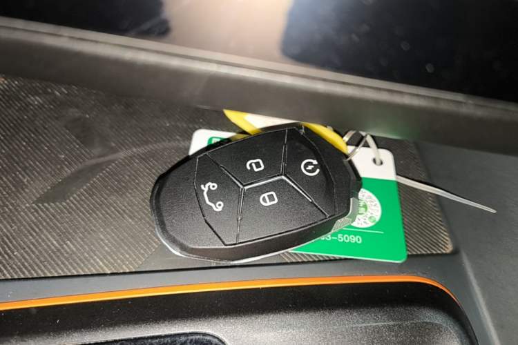 Used Lynk & Co 02 Hatchback 2021 2.0TD Halo Driving Control Kit Edition Interior 1