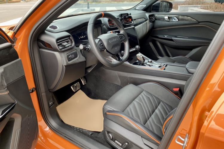 Used Lynk & Co 02 Hatchback 2021 2.0TD Halo Interior 1