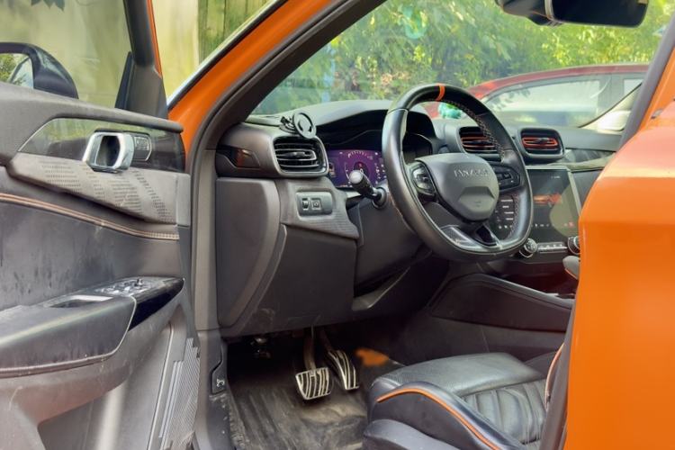 Used Lynk & Co 02 Hatchback 2021 2.0TD Halo Interior 2
