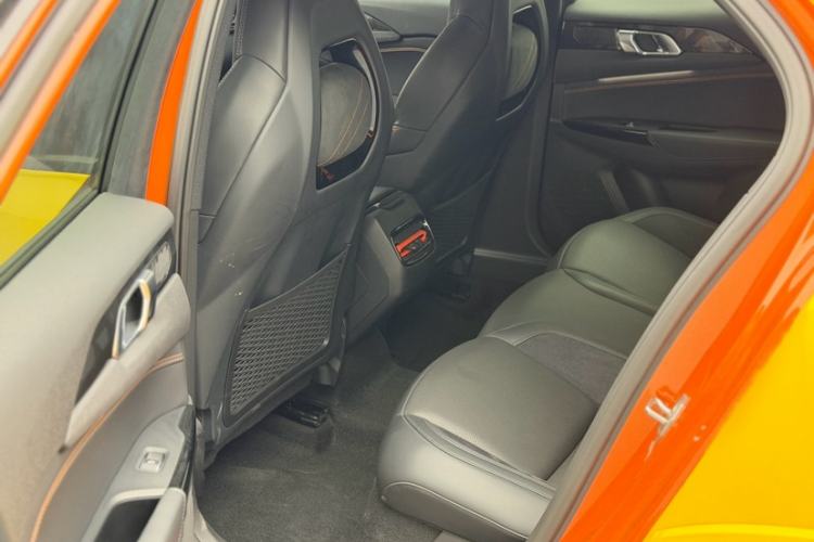 Used Lynk & Co 02 Hatchback 2021 2.0TD Halo Interior 3