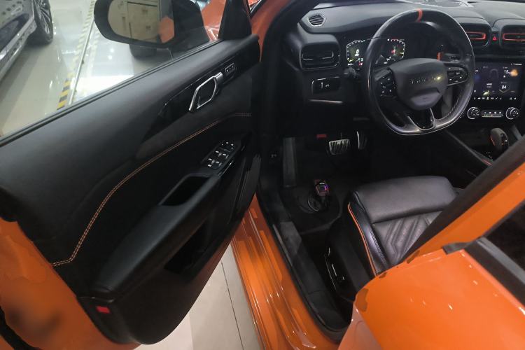 Used Lynk & Co 02 Hatchback 2021 2.0TD Halo Interior 3