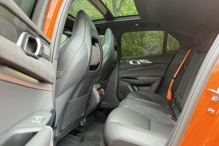 Used Lynk & Co 02 Hatchback 2021 2.0TD Halo Interior 5