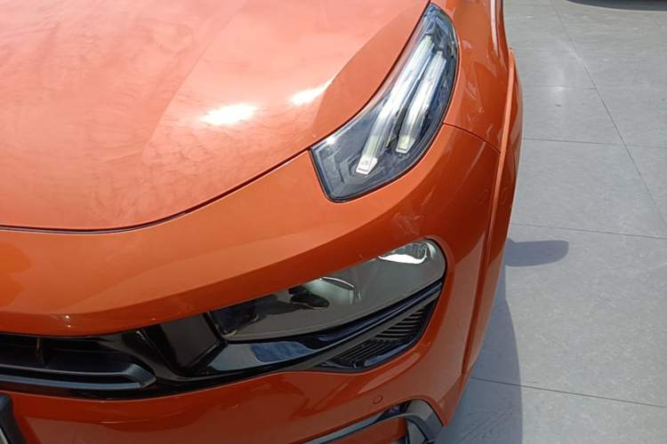 Used Lynk & Co 02 Hatchback 2021 2.0TD Halo Driving Control Kit Edition Left Front Headlight