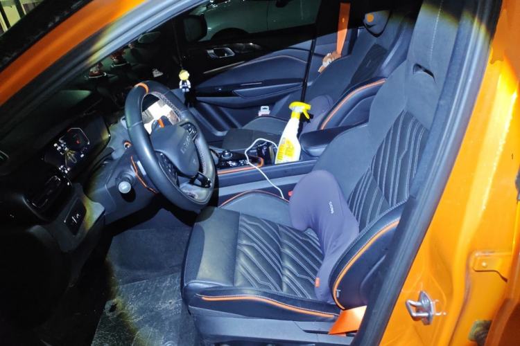 Used Lynk & Co 02 Hatchback 2021 2.0TD Halo Driving Control Kit Edition Left Front Seat